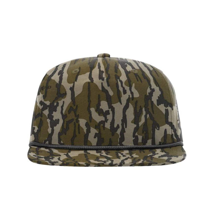 Mossy Oak Bottomland/ Black color