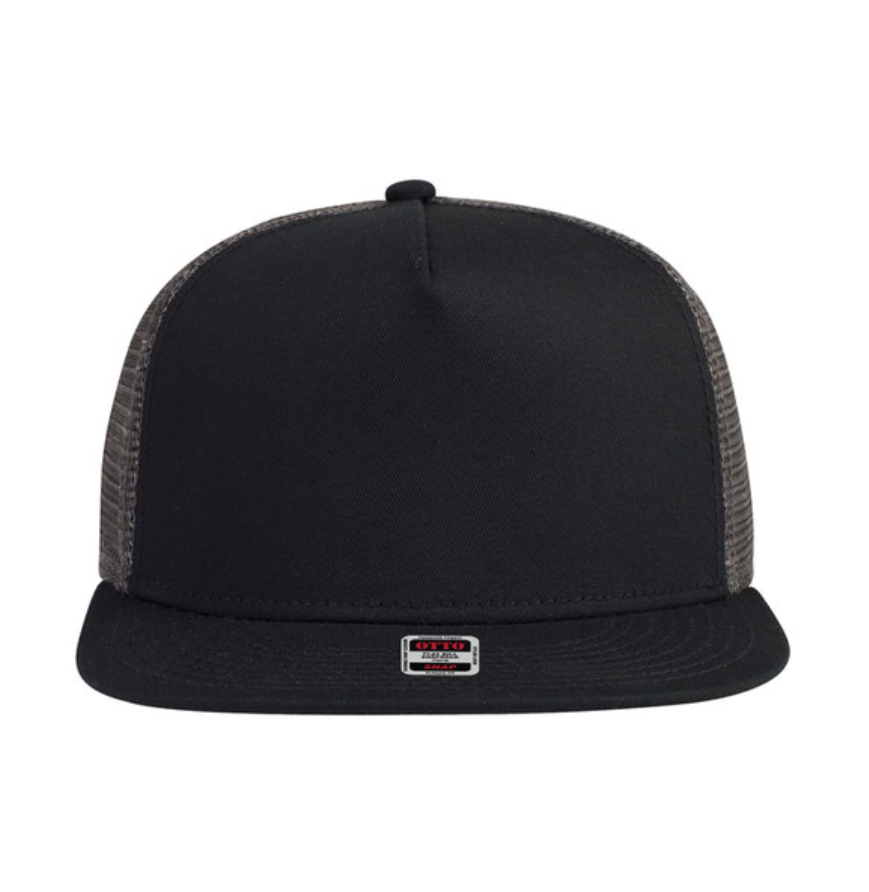 Black/Black/Charcoal Gray color