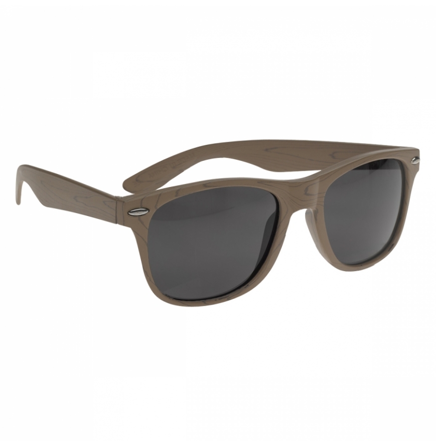 WOOD-BROWN color