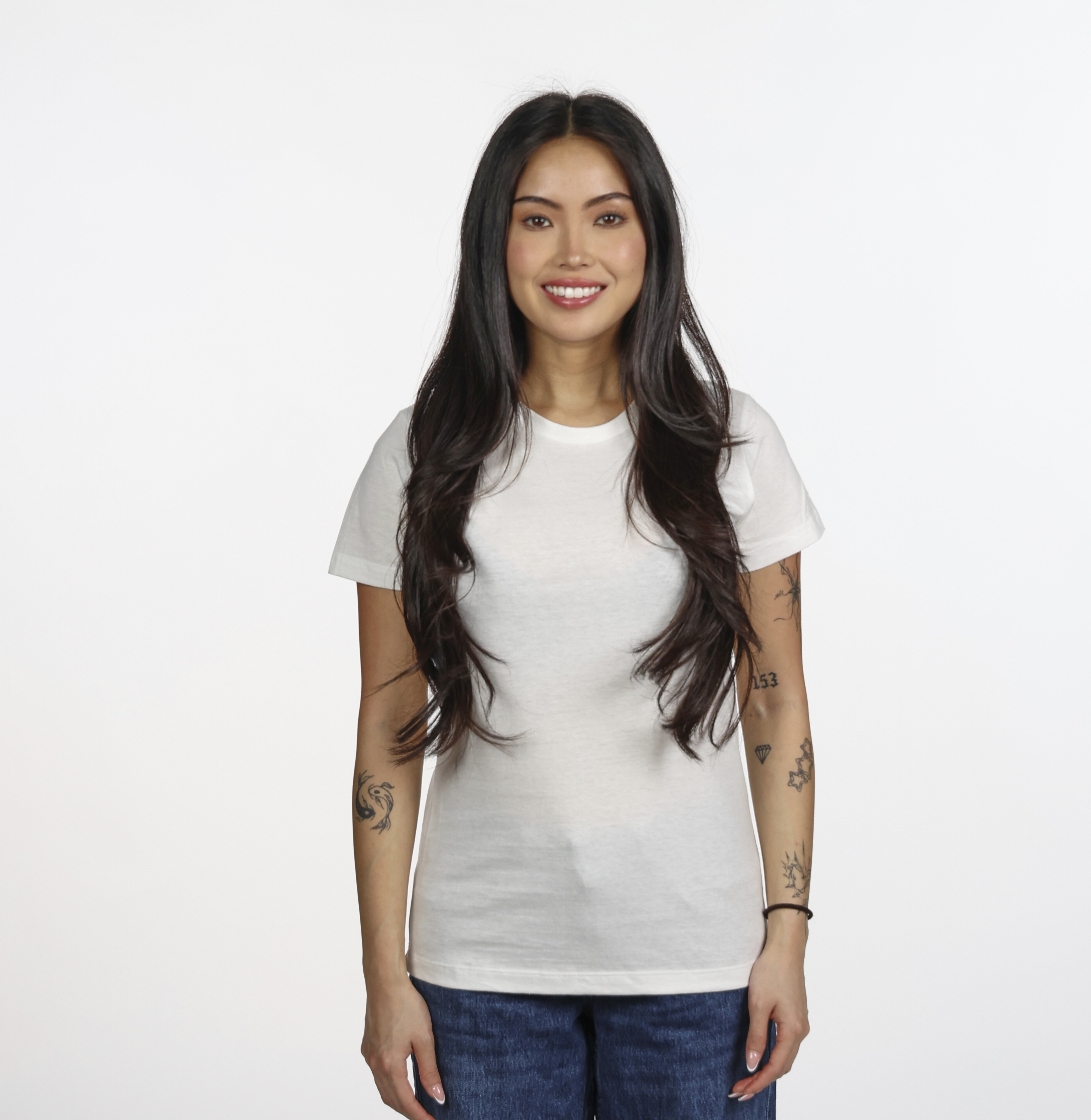 Gildan G640L White front