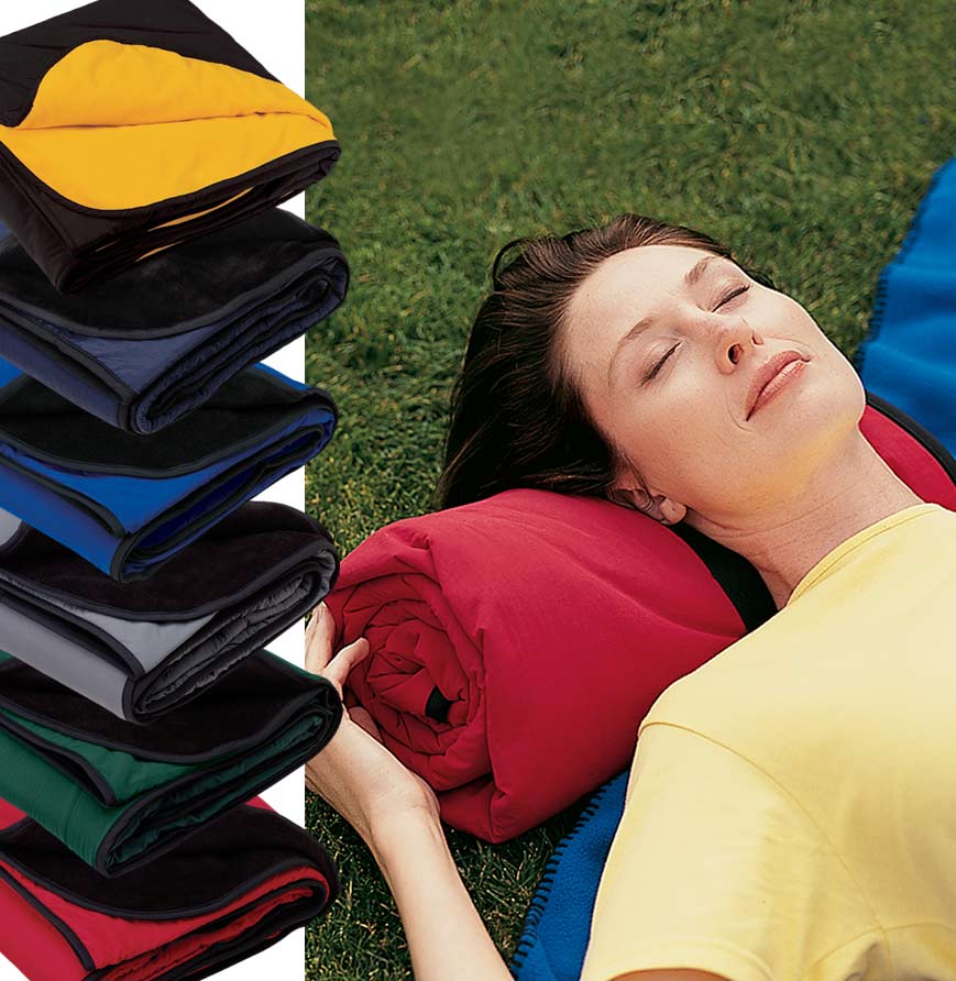 Fleece & Nylon Travel Blanket